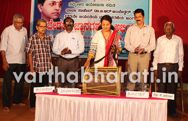 ಅಂಬೇಡ್ಕರ್ ಚಿಂತನೆಯಿಂದ ಬದಲಾವಣೆ ಸಾಧ್ಯ: ಜಿಲ್ಲಾಧಿಕಾರಿ ಪ್ರಿಯಾಂಕ